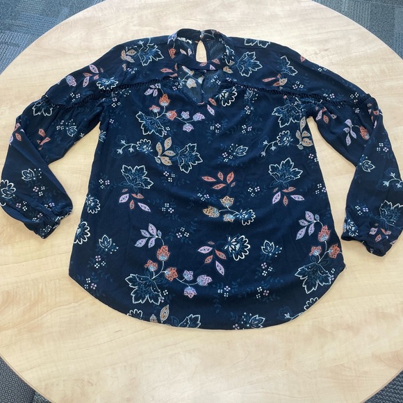 Maurices Black Floral Long Sleeve Blouse with Neck Cutout - Size L - Picture 6 of 14